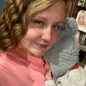 Meet your Posher, Katelyn